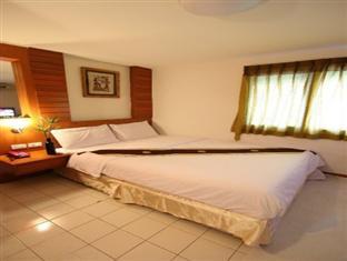 พีเค แมนชั่น Aparthotel Phuket ภายนอก รูปภาพ